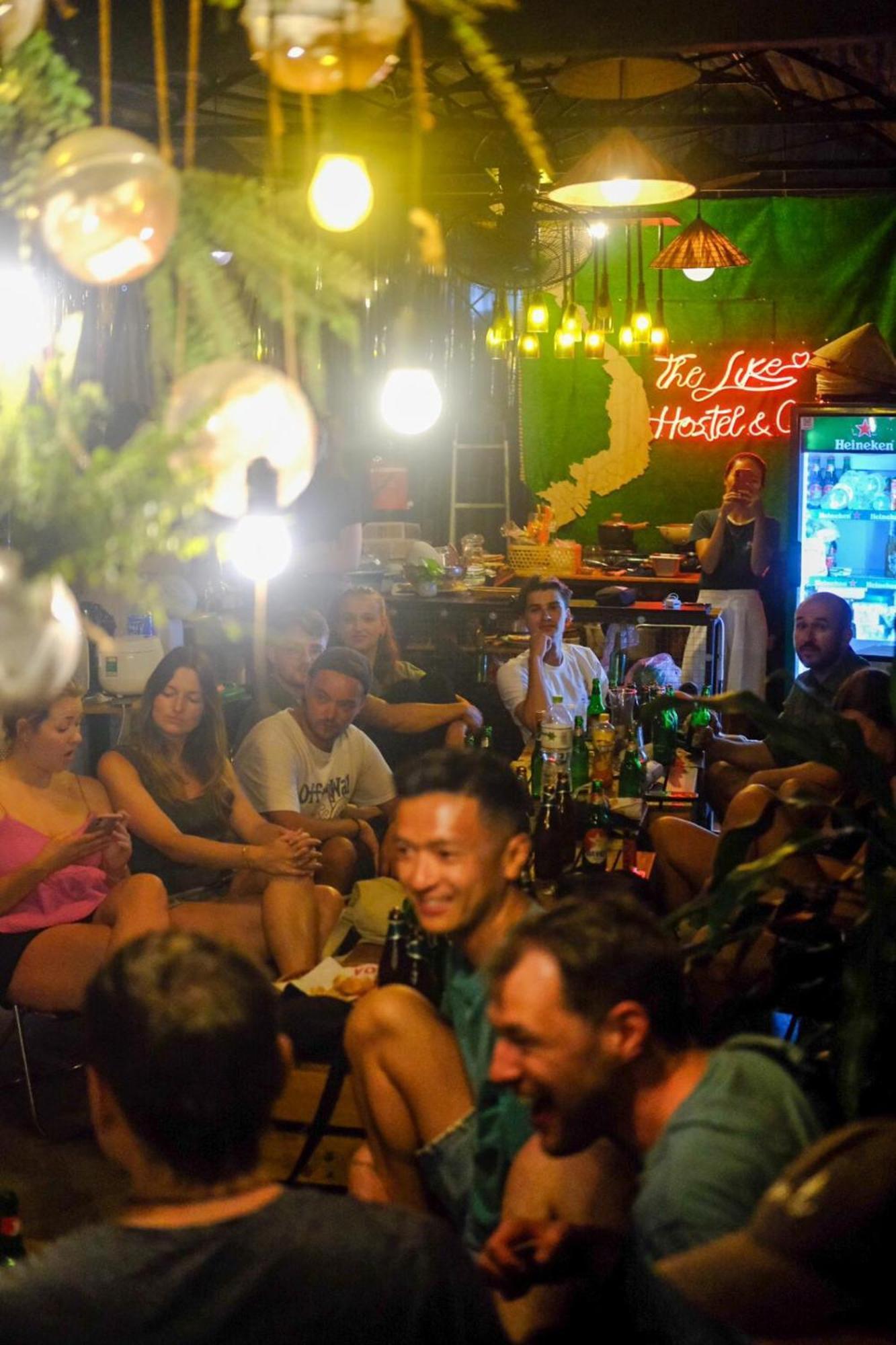The Like Hostel & Cafe Ho Chi Minh City Bagian luar foto